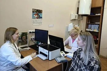 Около семисот жительниц региона проверили женское здоровье в ходе единой профилактической акции Около семисот жительниц региона проверили женское здоровье в ходе единой профилактической акции